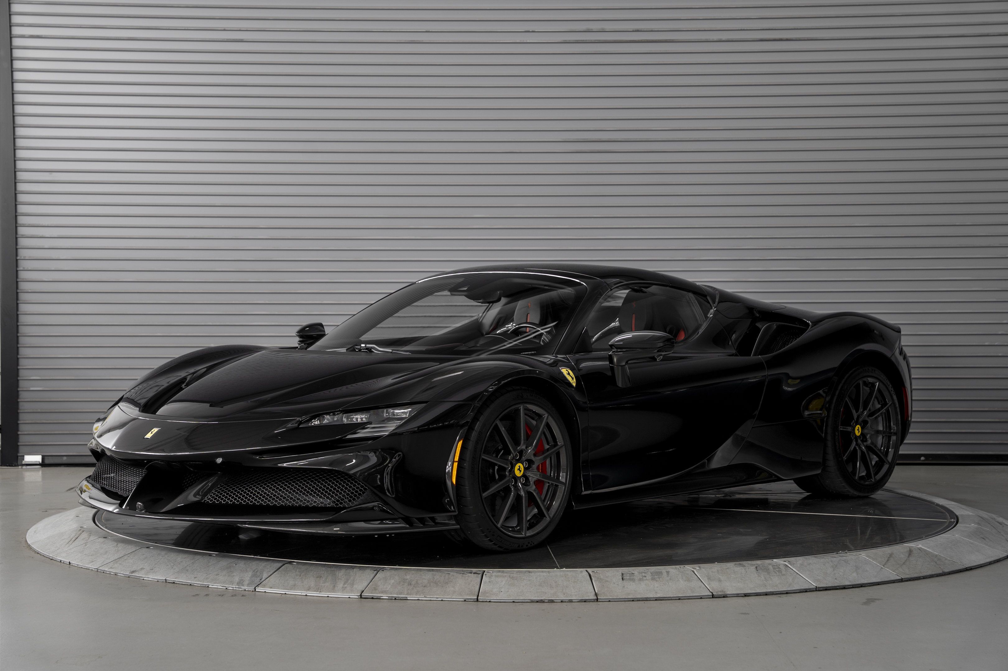 Used 2024 Ferrari SF90 Spider AWD/4WD image 10