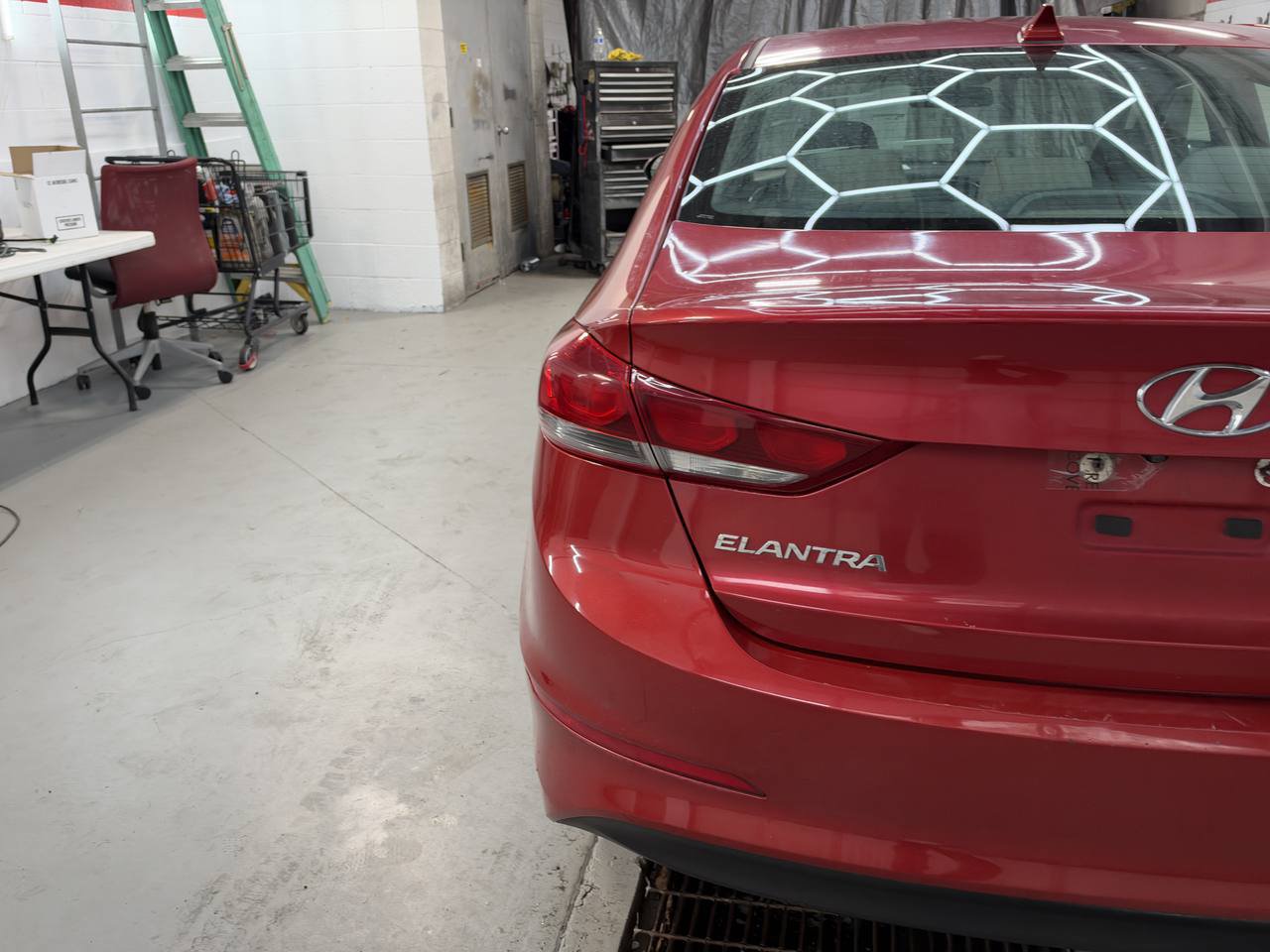 Used 2017 Hyundai Elantra SE FWD image 7