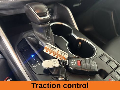 Used 2024 Toyota Highlander XSE image 20