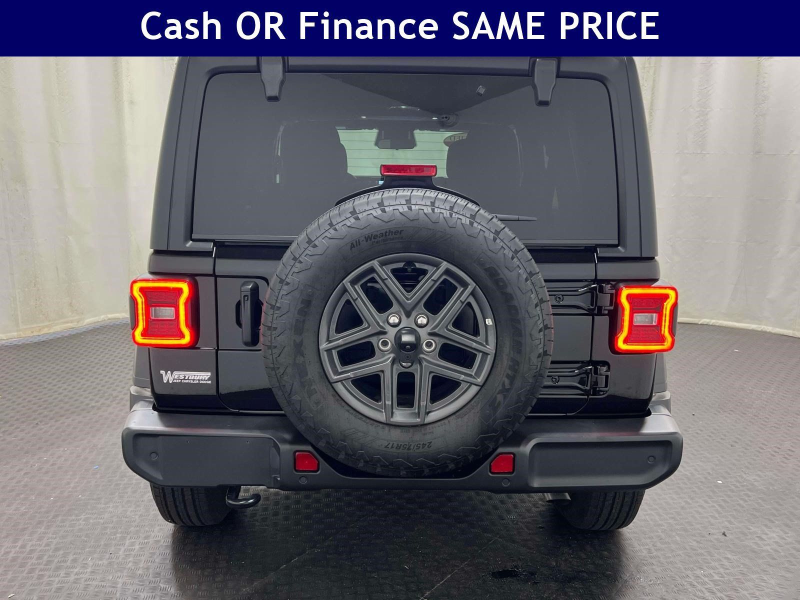 Used 2026 Jeep Wrangler Unlimited Sport AWD/4WD image 7