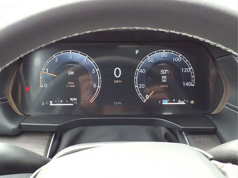 New 2026 Jeep Grand Cherokee Altitude AWD/4WD image 30