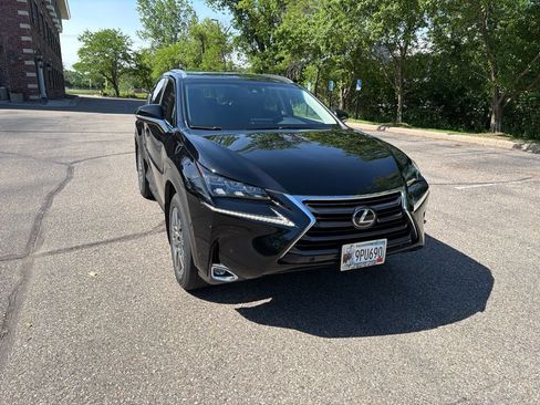 Used 2016 Lexus NX 200t AWD w/ Luxury Package image 12