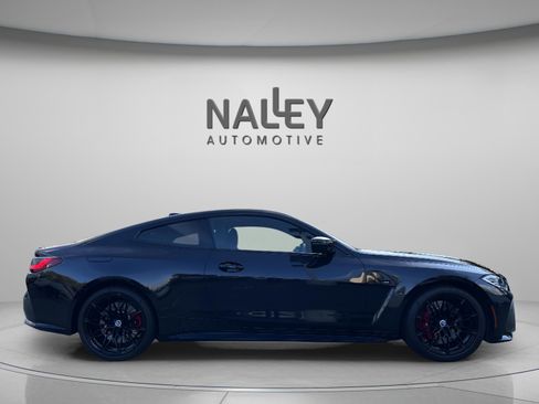 Used 2022 BMW M4 Coupe image 4