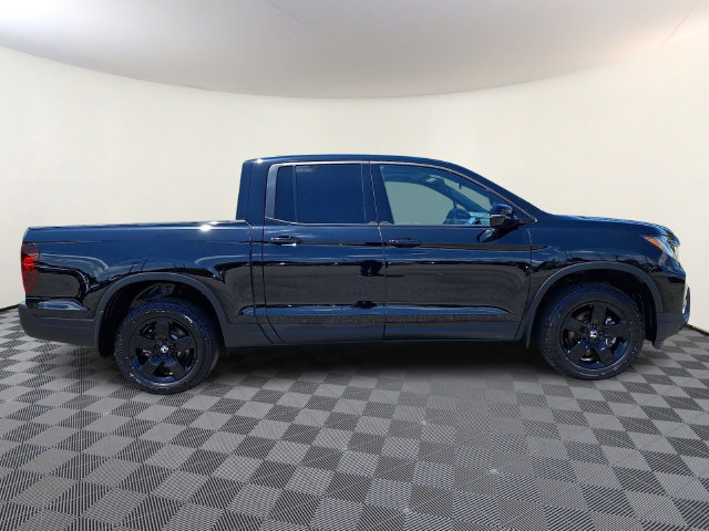 Used 2025 Honda Ridgeline Black Edition image 7