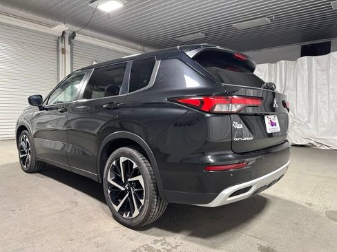 Used 2024 Mitsubishi Outlander SE FWD image 5