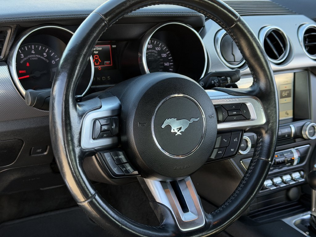 Used 2018 Ford Mustang Coupe w/ Equipment Group 101A RWD image 12
