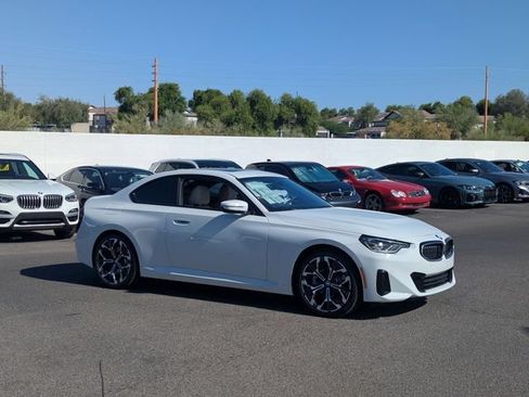 New 2026 BMW 230i Coupe w/ Premium Package RWD image 4