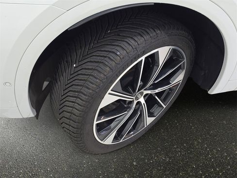 Used 2024 Audi SQ5 Prestige image 33