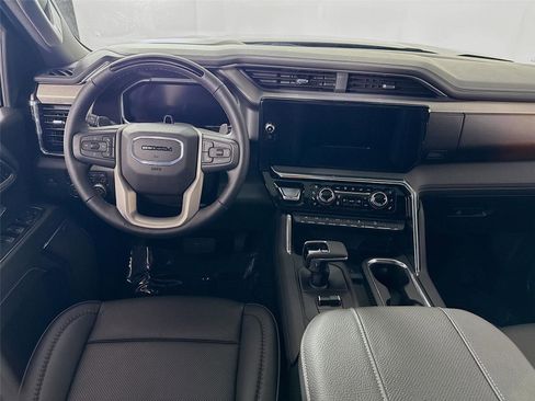 New 2026 GMC Sierra 1500 Denali AWD/4WD image 2