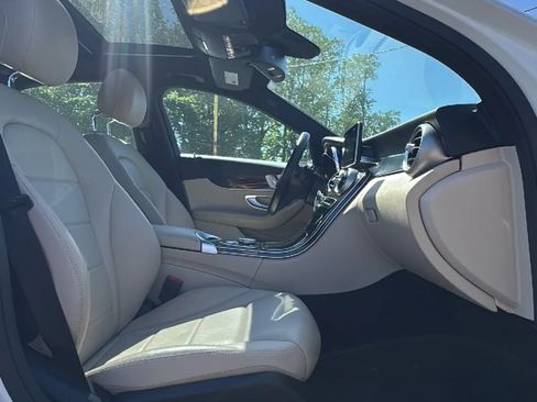 Used 2018 Mercedes-Benz C 300 Coupe image 24