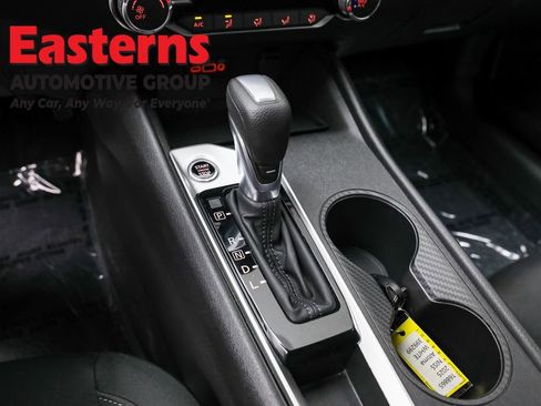 Used 2025 Nissan Altima 2.5 SV image 13