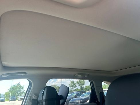 Certified 2023 Kia Sorento EX w/ Panoramic Sunroof Package FWD image 10