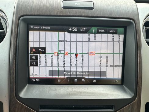 Used 2014 Ford F150 Lariat w/ Equipment Group 501A Mid AWD/4WD image 25