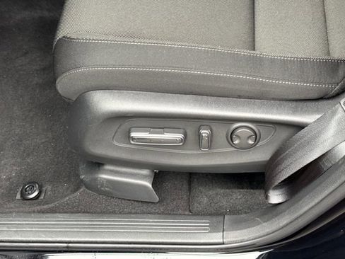 Certified 2024 Honda CR-V EX image 4