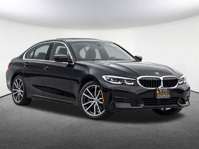 Used 2019 BMW 330i xDrive Sedan w/ Premium Package AWD/4WD image 2