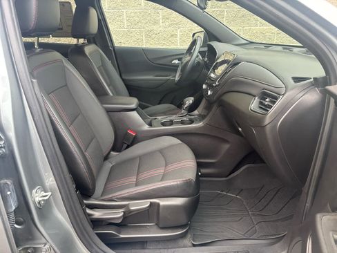 Used 2024 Chevrolet Equinox RS image 13