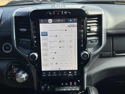 Used 2023 RAM 1500 Laramie image 31