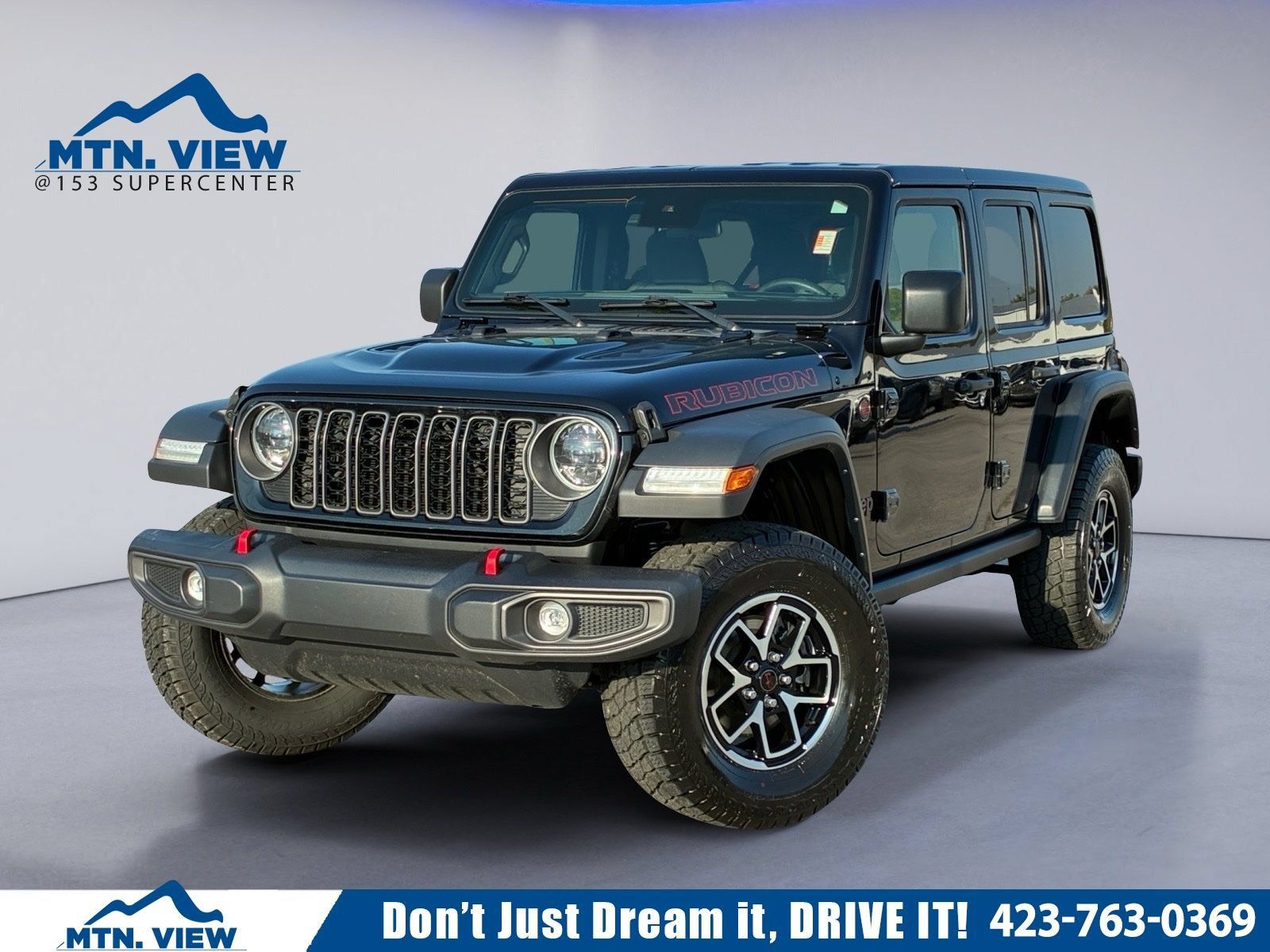 Used 2025 Jeep Wrangler Unlimited Rubicon w/ Convenience Group AWD/4WD image 1