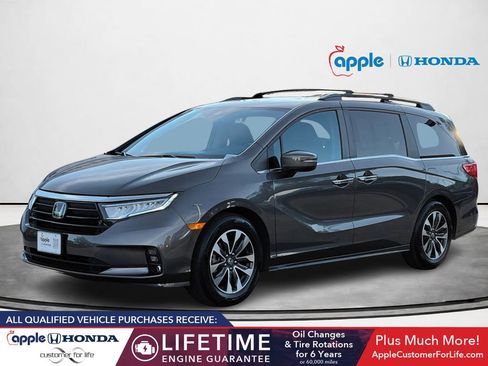 Used 2022 Honda Odyssey EX-L image 2