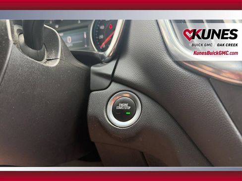 Used 2024 Chevrolet Equinox LT AWD/4WD image 33