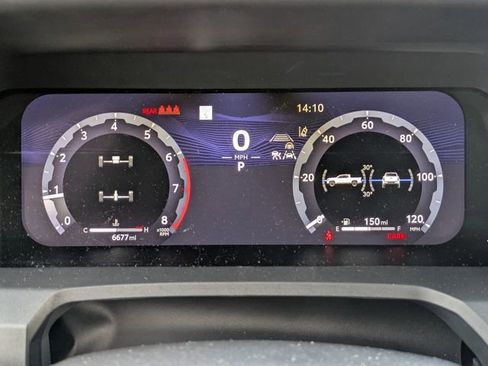 Used 2025 Toyota Tacoma TRD Sport AWD/4WD image 19
