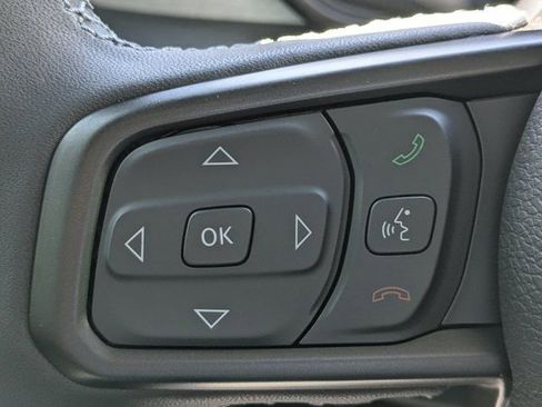 New 2025 Jeep Gladiator Sport image 21