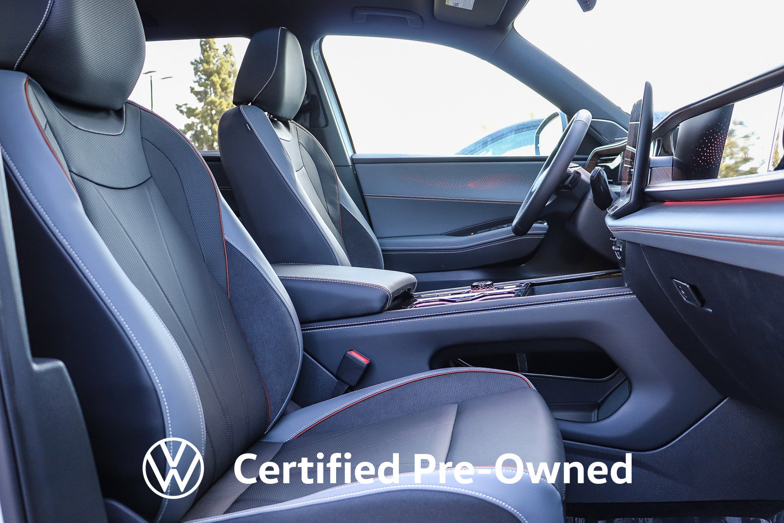 Certified 2023 Volkswagen Taos SE w/ Panoramic Sunroof Package FWD image 18