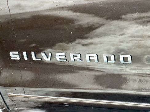 Used 2018 Chevrolet Silverado 1500 LT w/ All Star Edition image 13