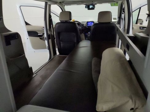 Used 2021 Ford Transit Connect Titanium w/ Trailer Tow Package FWD image 28
