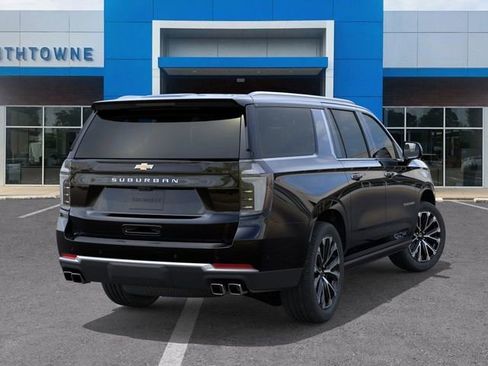 New 2026 Chevrolet Suburban High Country image 4