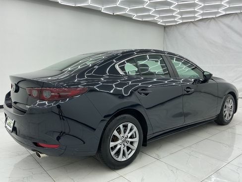 Used 2019 MAZDA MAZDA3 Sedan FWD image 12