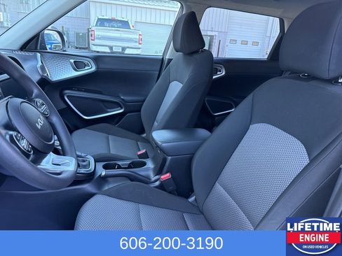 Used 2024 Kia Soul LX w/ Option Group 015 image 20