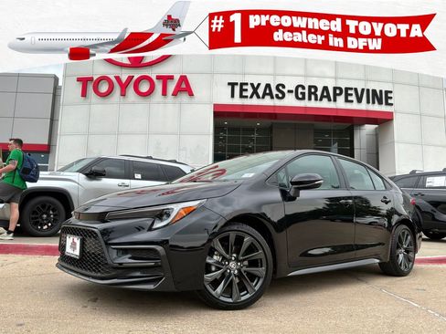 Used 2025 Toyota Corolla SE FWD image 1