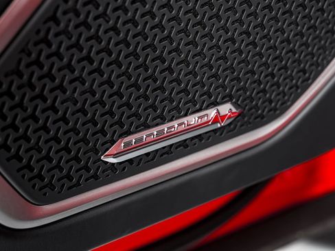 Used 2025 Lamborghini Urus S AWD/4WD image 11