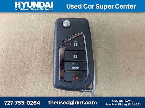 Used 2022 Toyota Camry LE FWD image 34