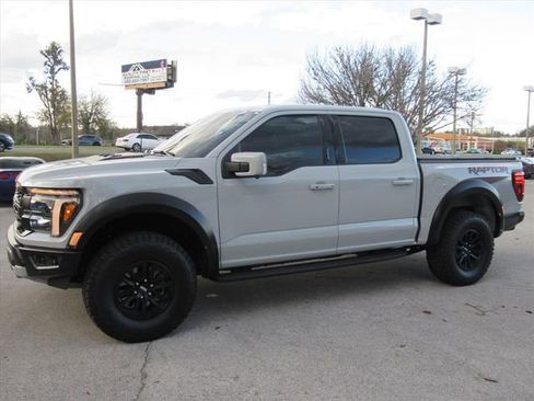 Used 2024 Ford F150 Raptor image 4