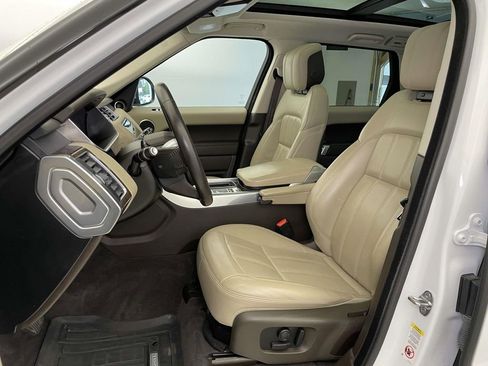 Used 2019 Land Rover Range Rover Sport HSE image 5