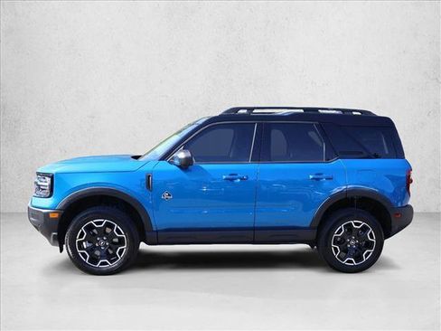 Used 2025 Ford Bronco Sport Outer Banks w/ Outer Banks Tech Package+ AWD/4WD image 9