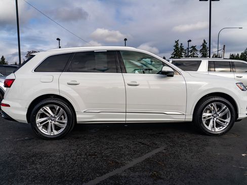 Used 2020 Audi Q7 3.0T Premium Plus image 8