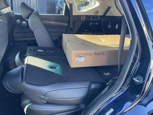 New 2026 Genesis GV80 2.5T Advanced image 23