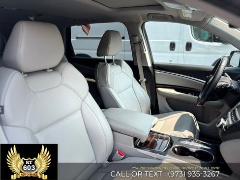 Used 2018 Acura MDX SH-AWD image 18