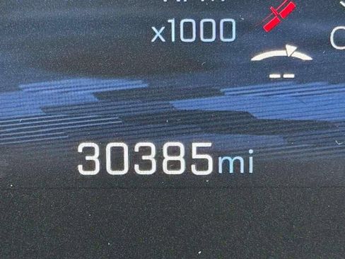 Used 2025 Chevrolet Equinox LT w/ Safety and Technology Package FWD image 19