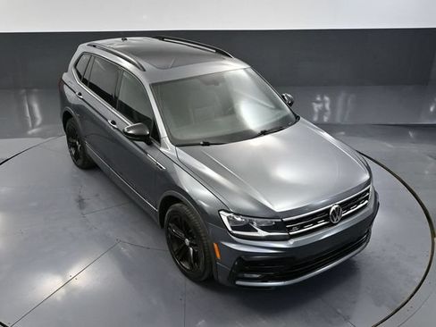 Used 2019 Volkswagen Tiguan SEL Premium R-Line FWD image 55