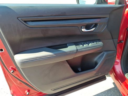 Used 2024 Honda CR-V EX image 10