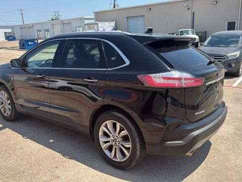 Used 2019 Ford Edge Titanium w/ Cargo Accessory Package image 7