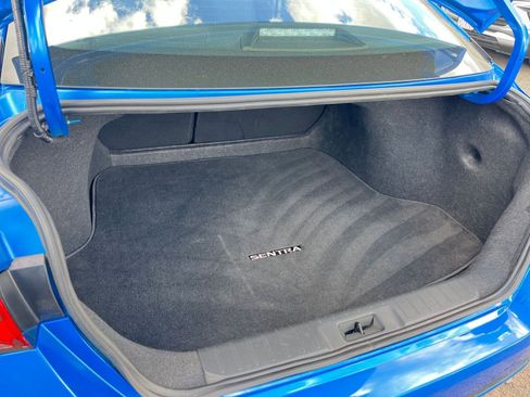 Used 2025 Nissan Sentra SV image 29