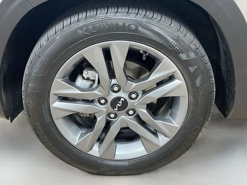 Certified 2023 Kia Seltos S FWD image 30