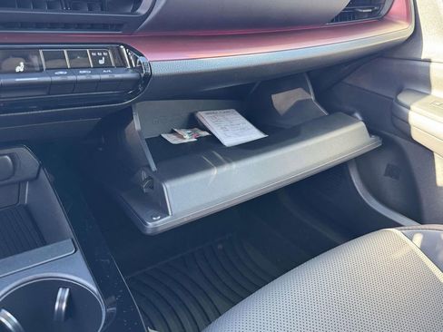 Used 2024 Toyota Prius Prime FWD image 30