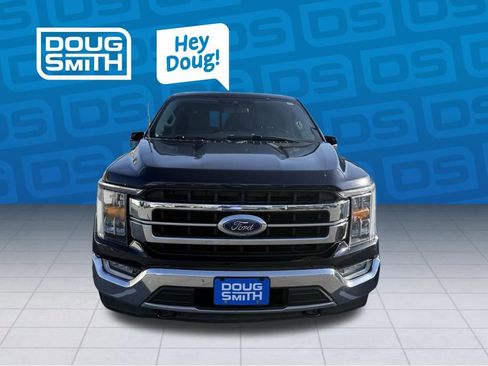 Used 2022 Ford F150 Lariat w/ Max Trailer Tow Package image 3