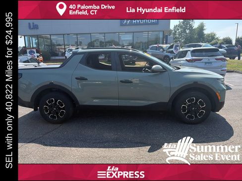 Used 2024 Hyundai Santa Cruz SEL w/ Activity Package AWD/4WD image 2